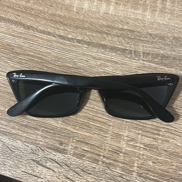 Ray-Ban// Lady Burbank - Picture 8 of 9